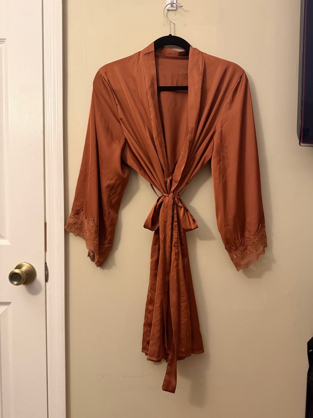 Silky Tie-Front Lace Trim Robe kimono- Rust medium